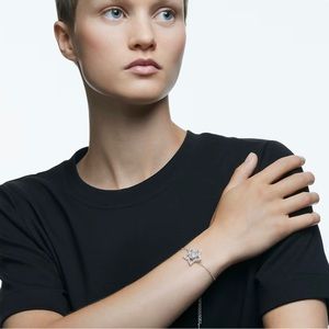 Stella bracelet
Mixed cuts, Star, White, Rhodium plated